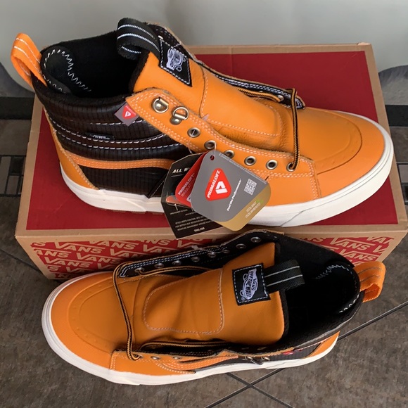 VANS SK8-HI MTE 2.0 DX APRICOT/BLACK MENS - Picture 3 of 16